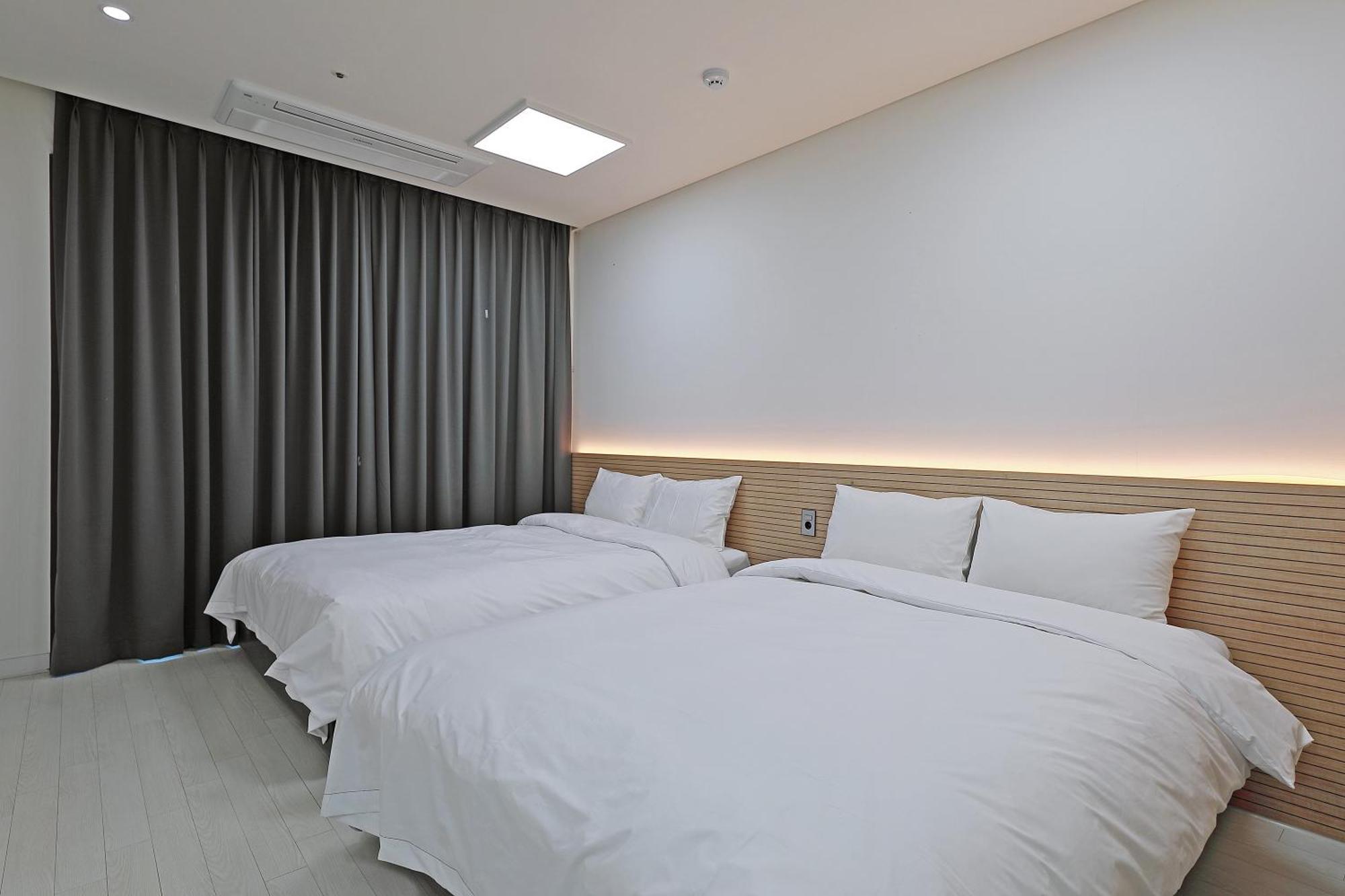 סוקצ'ו World Sky Residence Hotel מראה חיצוני תמונה