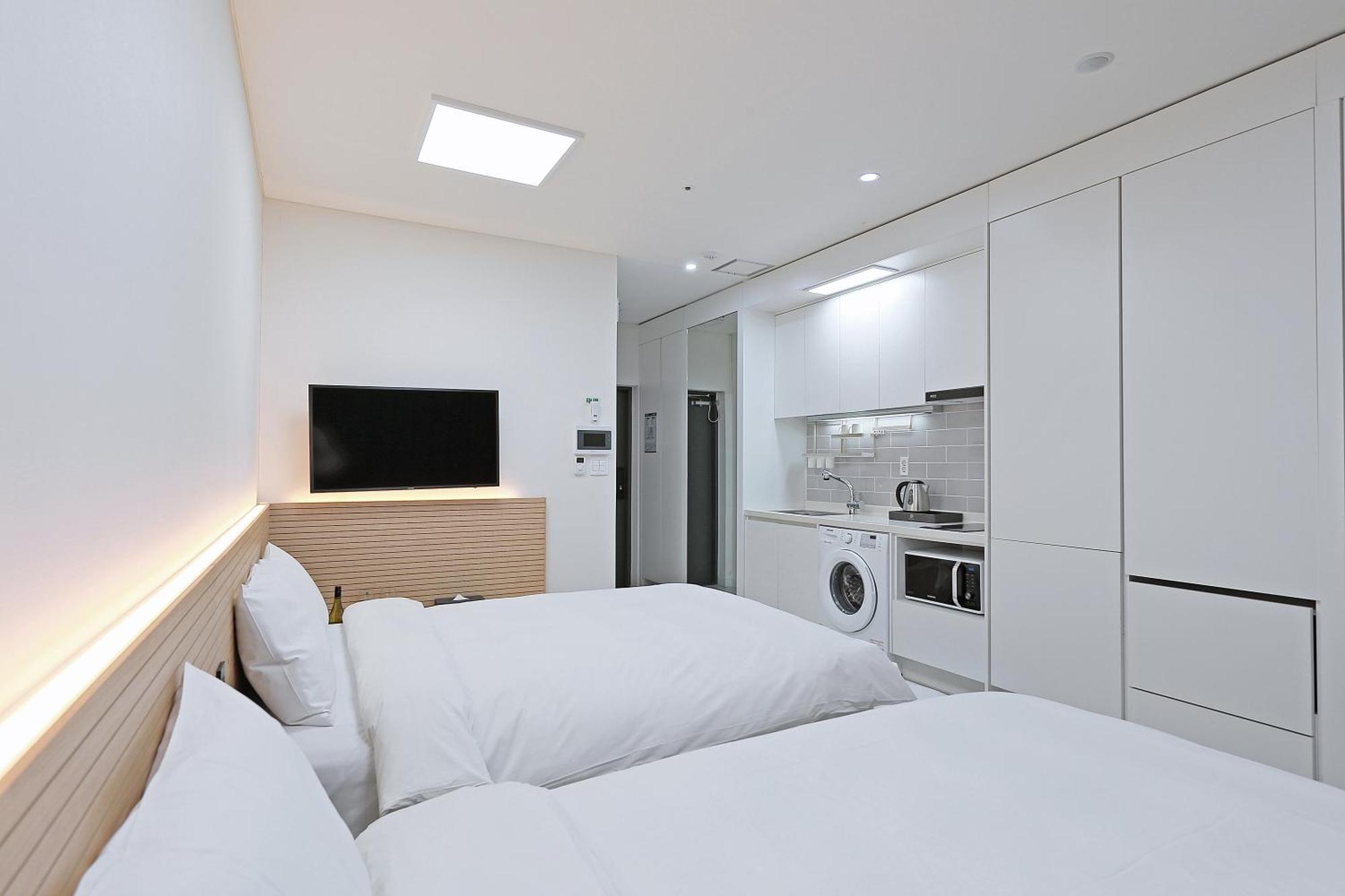 סוקצ'ו World Sky Residence Hotel מראה חיצוני תמונה