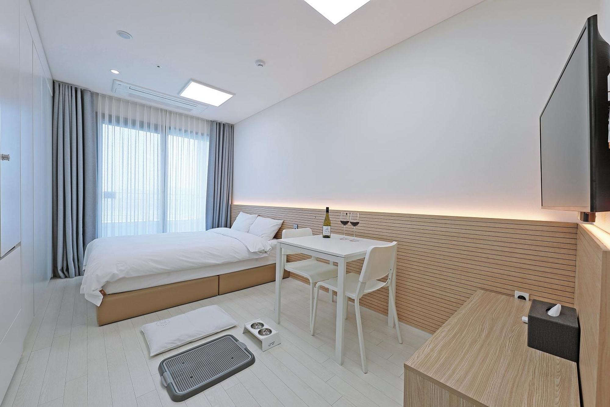 סוקצ'ו World Sky Residence Hotel מראה חיצוני תמונה