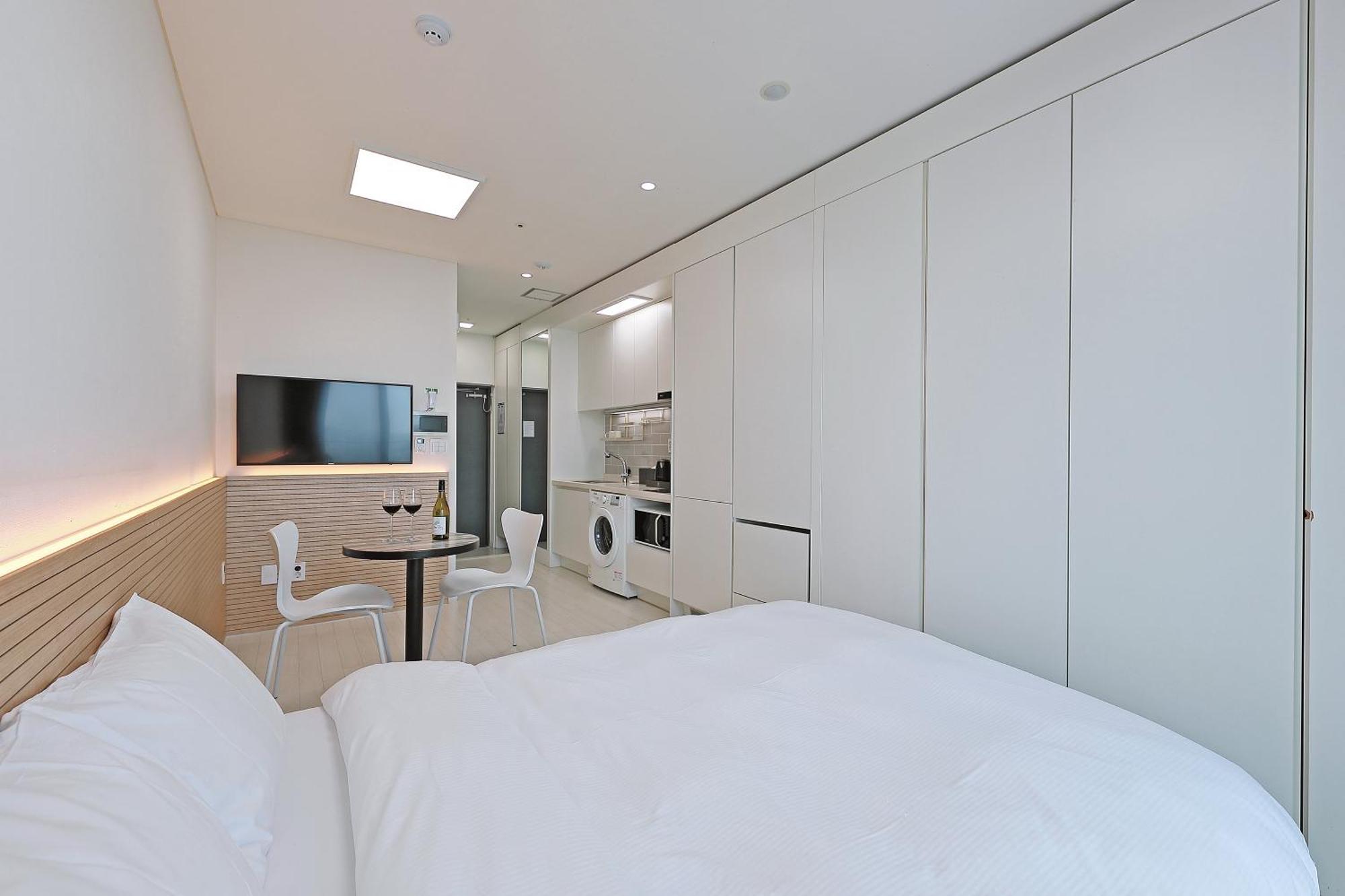סוקצ'ו World Sky Residence Hotel מראה חיצוני תמונה