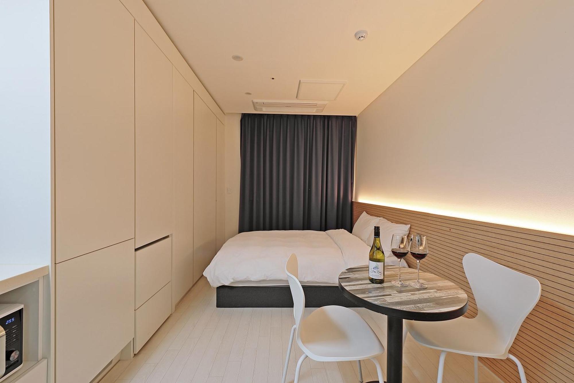 סוקצ'ו World Sky Residence Hotel מראה חיצוני תמונה